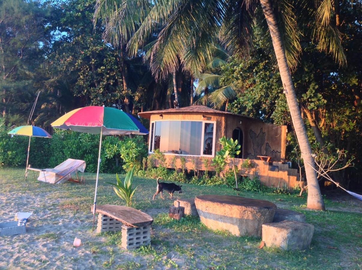 Hotel Ban Tawansongfa Lang Suan Exterior foto